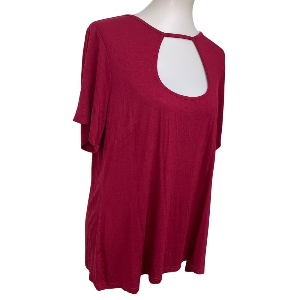 NWT New CCX Womens Plus Size XS/14 Ruby Red Keyhole Front Flowy Stella Tee